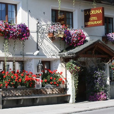 Hotel La Cruna Седрун Екстериор снимка